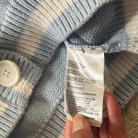 H&M size Large Light Blue Cardigan with Red NY Patch with tag - Picture 7 of 12